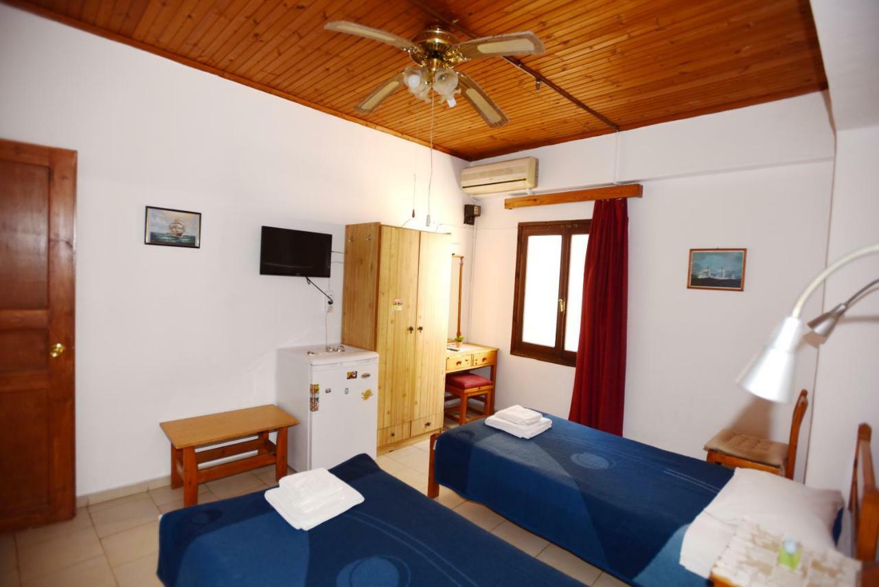 Stelios Rooms To Rent Chania  Exterior photo